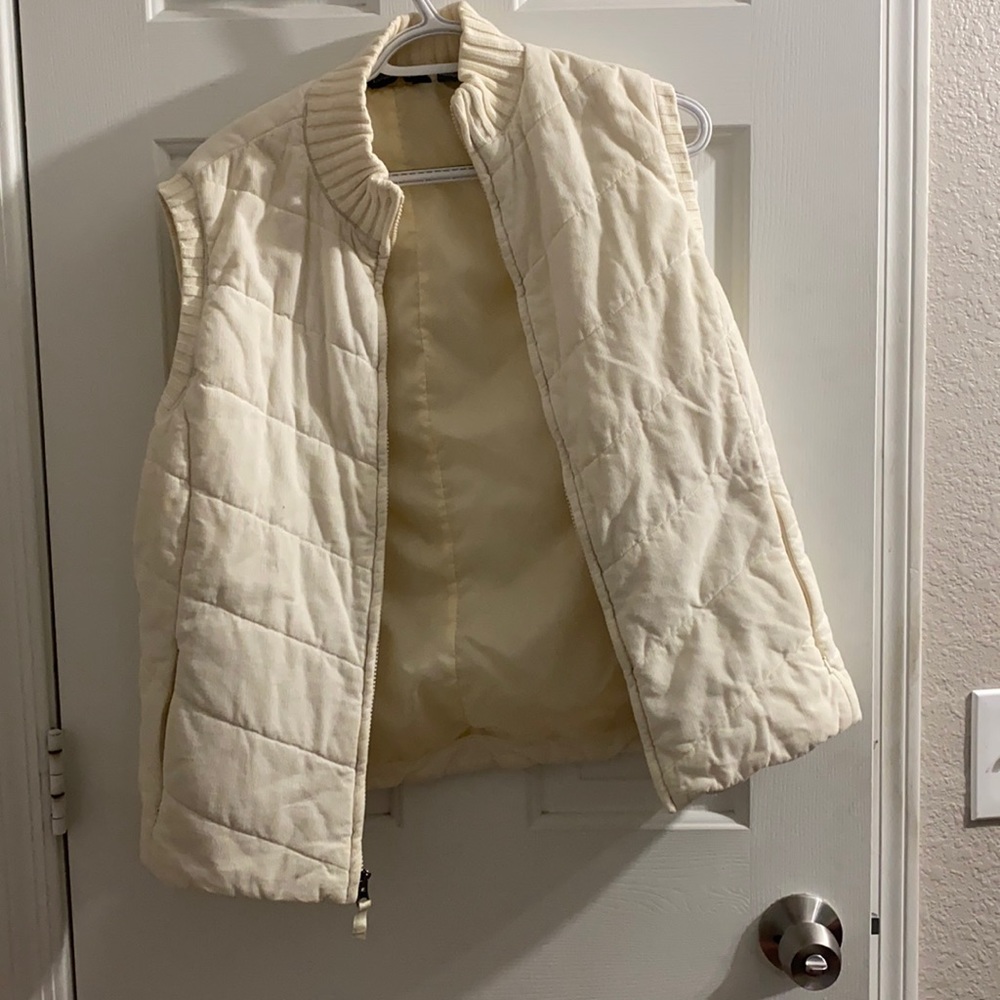 White vest